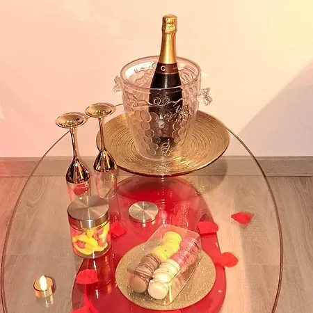 L'aurore De Charme, Clim Jacuzzi, Sauna, Piscine Chauffee Cuisine...